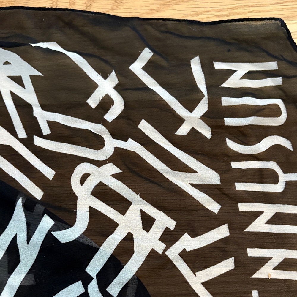 Black and White Fennysun Scarf - Picture 2 of 2